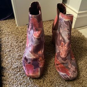 Floral booties